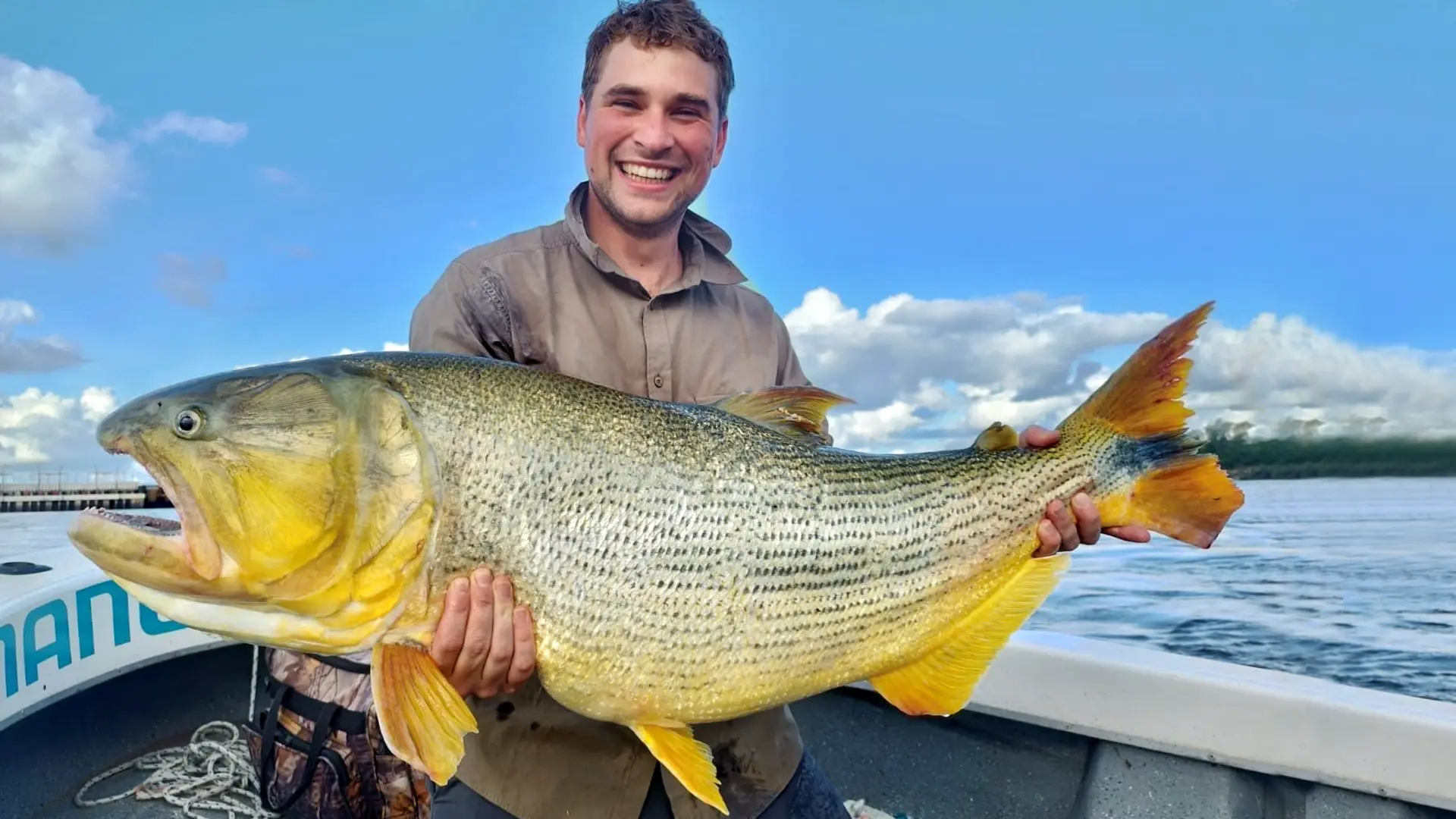 At La Zona - Uruguay, you'll fish the same world-record tailwaters of the Uruguay River.