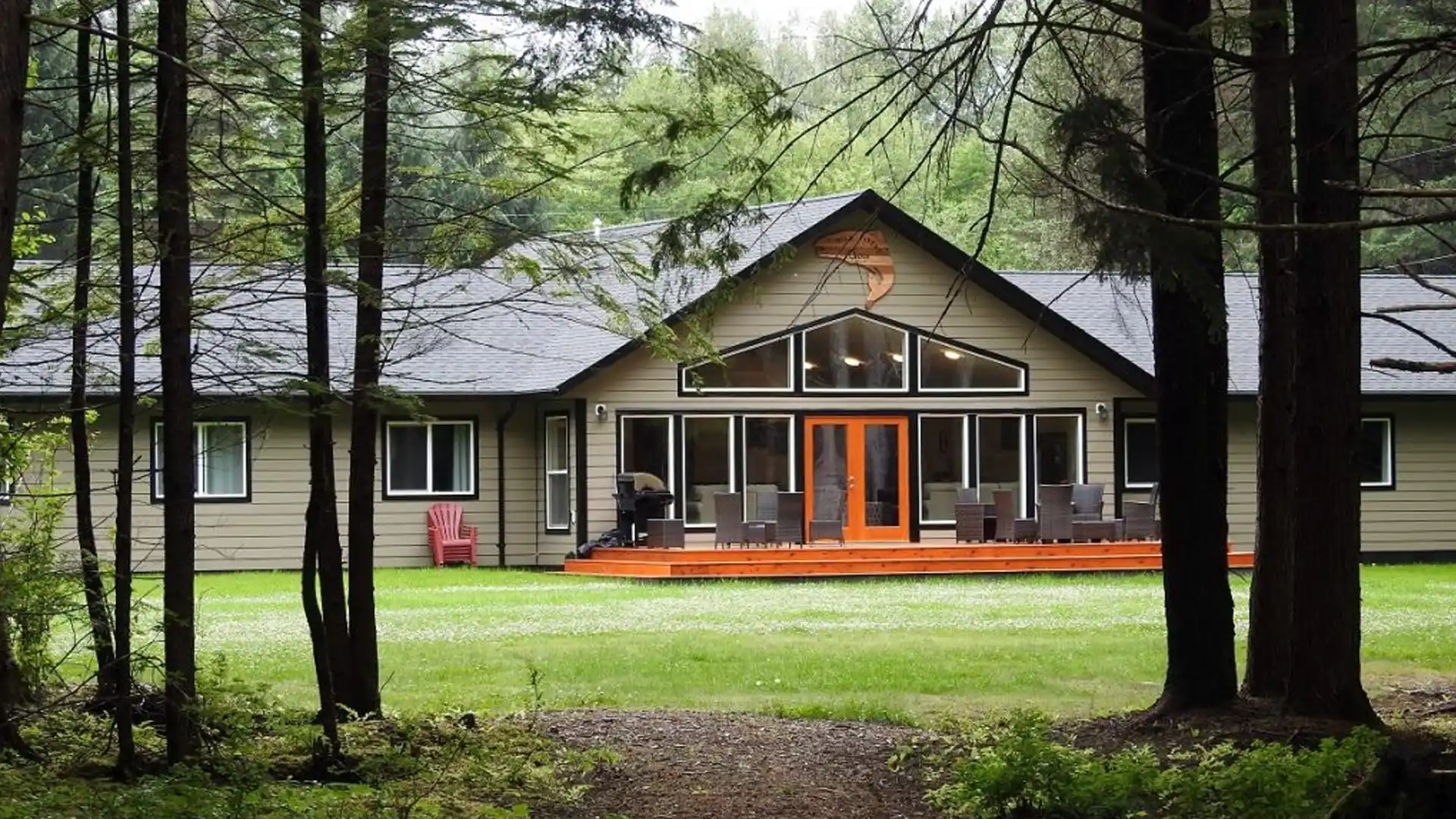 On the banks of the Skeena River in British Columbia, Wild Rivers Lodge is surrounded by pristine wilderness. The new, modern Lodge is known for world-class fishing for salmon and steelhead.