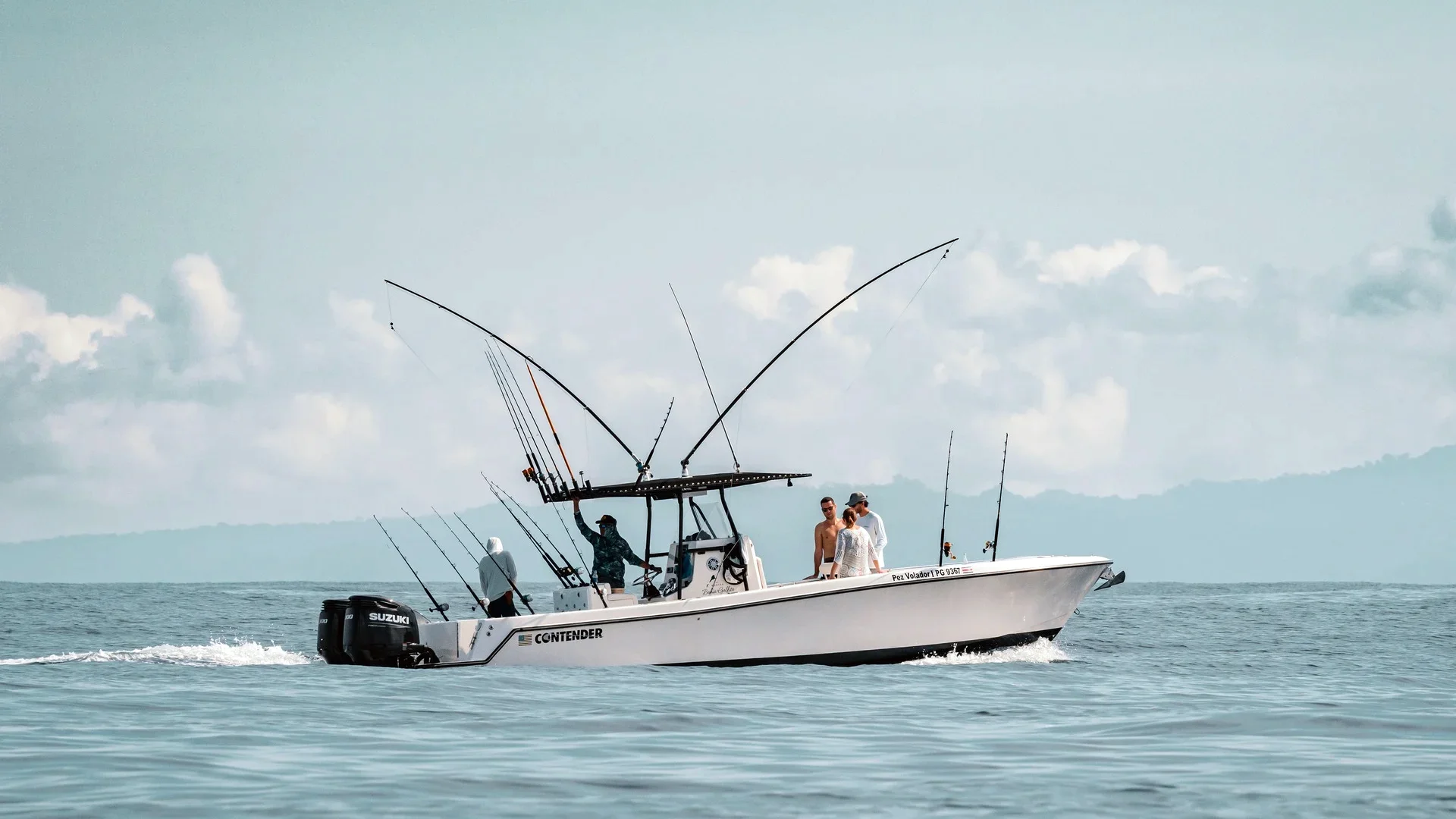 Bahia Golfito Marina in Costa Rica uses 32-foot Contenders for inshore and offshore fishing packages.